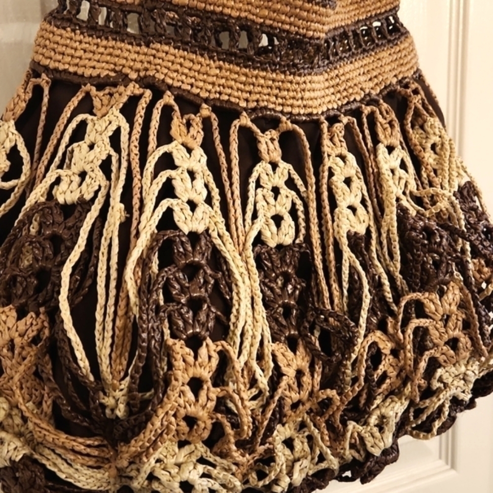 WOMENS Bohemian style neutral colors woven shoulder bag - Picture 4 of 11